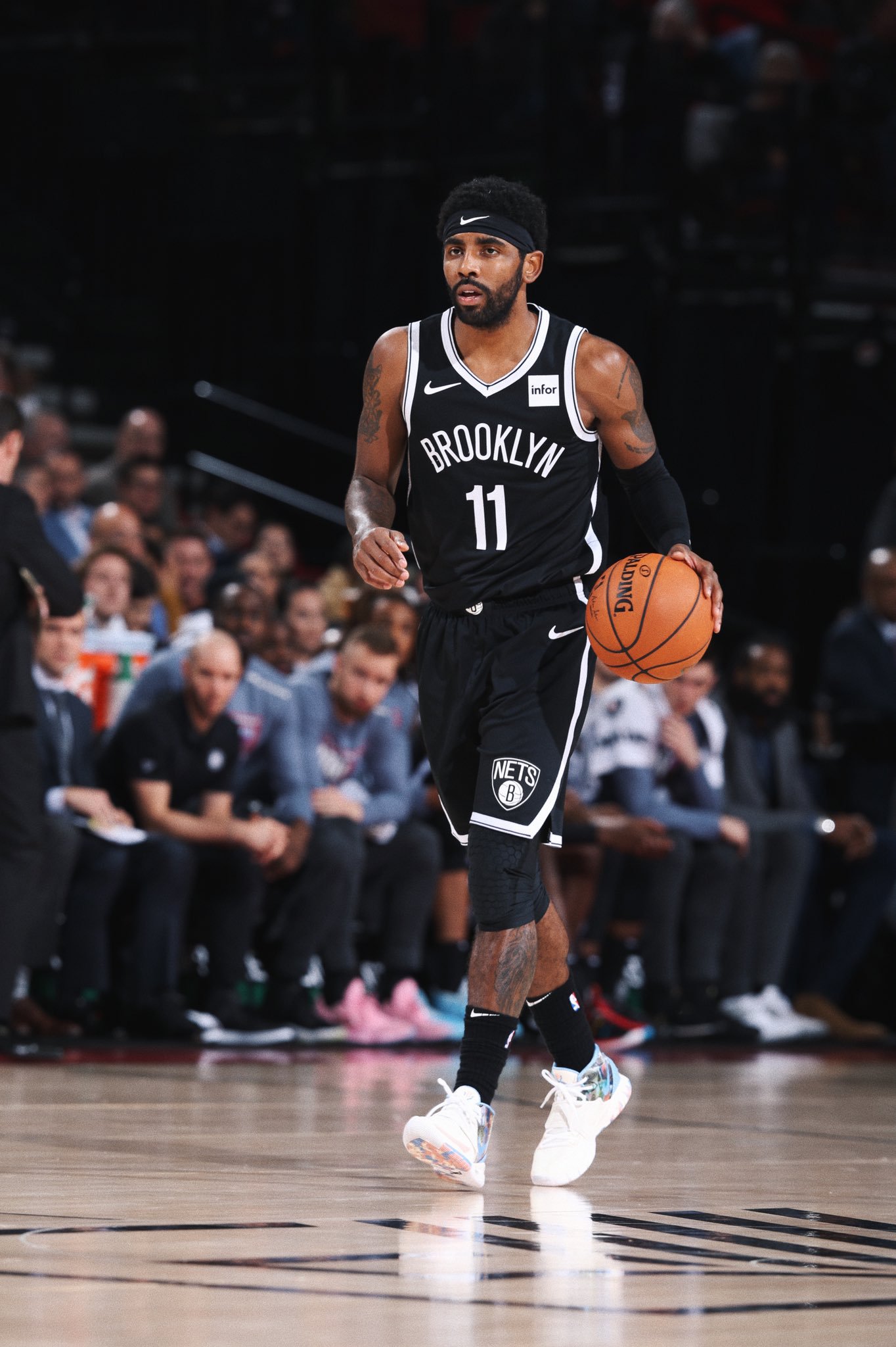 而火箭则抓 而火箭则抓