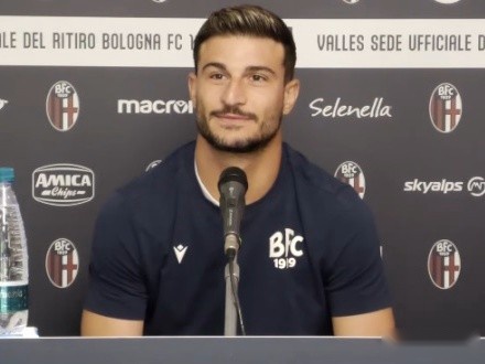 足球转会市 足球转会市