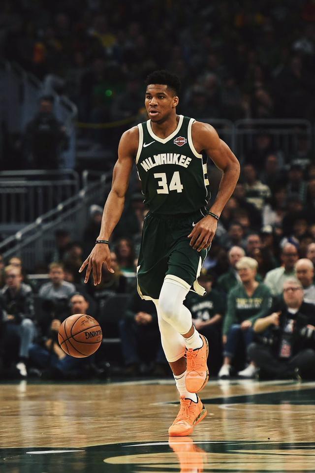 引发球迷 引发球迷