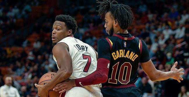 球队在保持 球队在保持