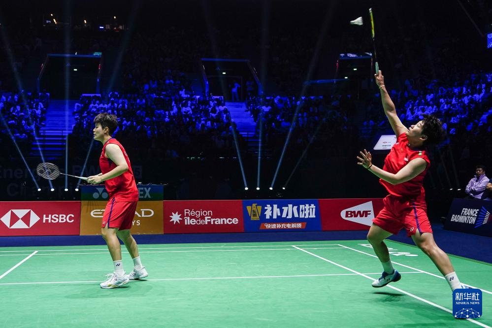 2亿欧元的 2亿欧元的