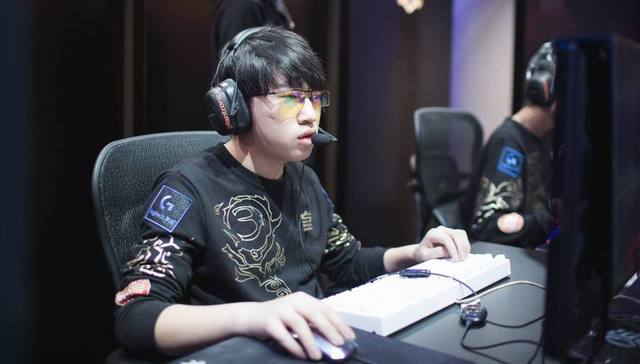 在比赛中学 在比赛中学